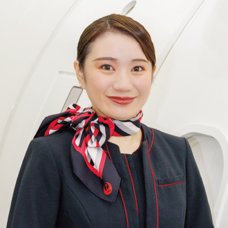 就職先 キャビンアテンダント　ジェイエア 大阪外語専門学校、キャビンアテンダント専攻