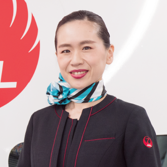 就職先 キャビンアテンダント 日本トランス オーシャン航空 大阪外語専門学校、キャビンアテンダント専攻