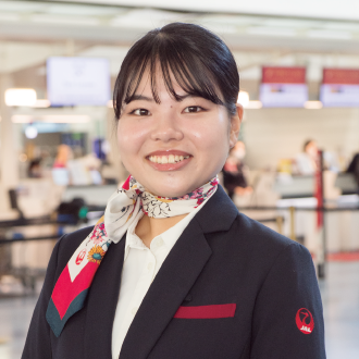 就職先 成田国際空港 グランドスタッフ JALスカイ 大阪外語専門学校、グランドスタッフ専攻