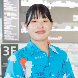 就職先 那覇空港 グランドスタッフ ANA沖縄空港 大阪外語専門学校、グランドスタッフ専攻