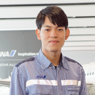 就職先  成田国際空港　グランドハンドリング ANA成田エアポートサービス 大阪外語専門学校、エアポートスタッフ専攻