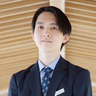 就職先  ホテルスタッフ パーク ハイアット京都 大阪外語専門学校、ホテル・ブライダル専攻